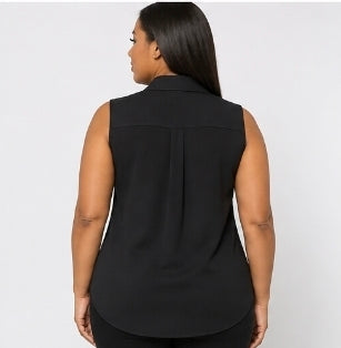 Sleeveless button up blouse